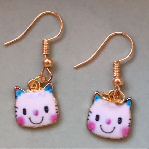 Smiling enamel cartoon cat faces - Picture 4 of 6